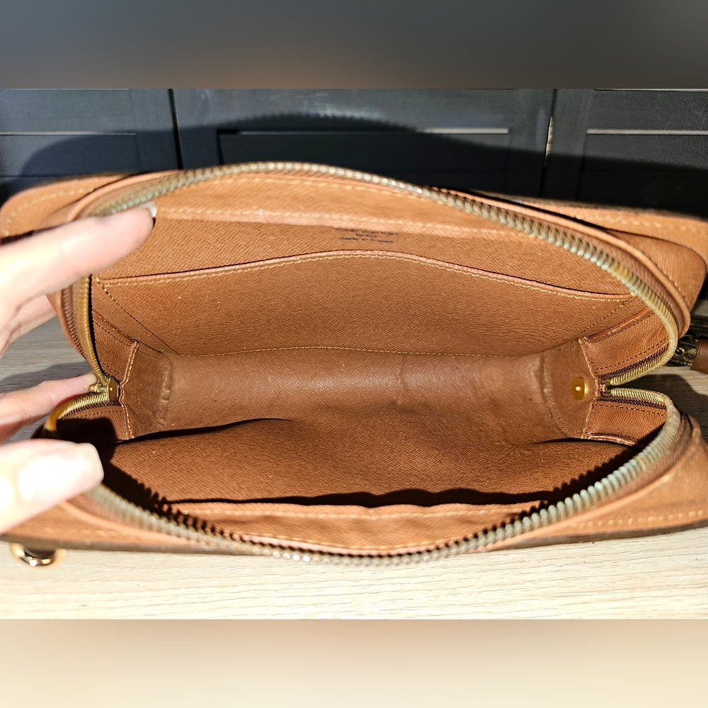 Authentic LOUIS VUITTON Monogram Orsay Clutch Crossbody Bag - Picture 13 of 16